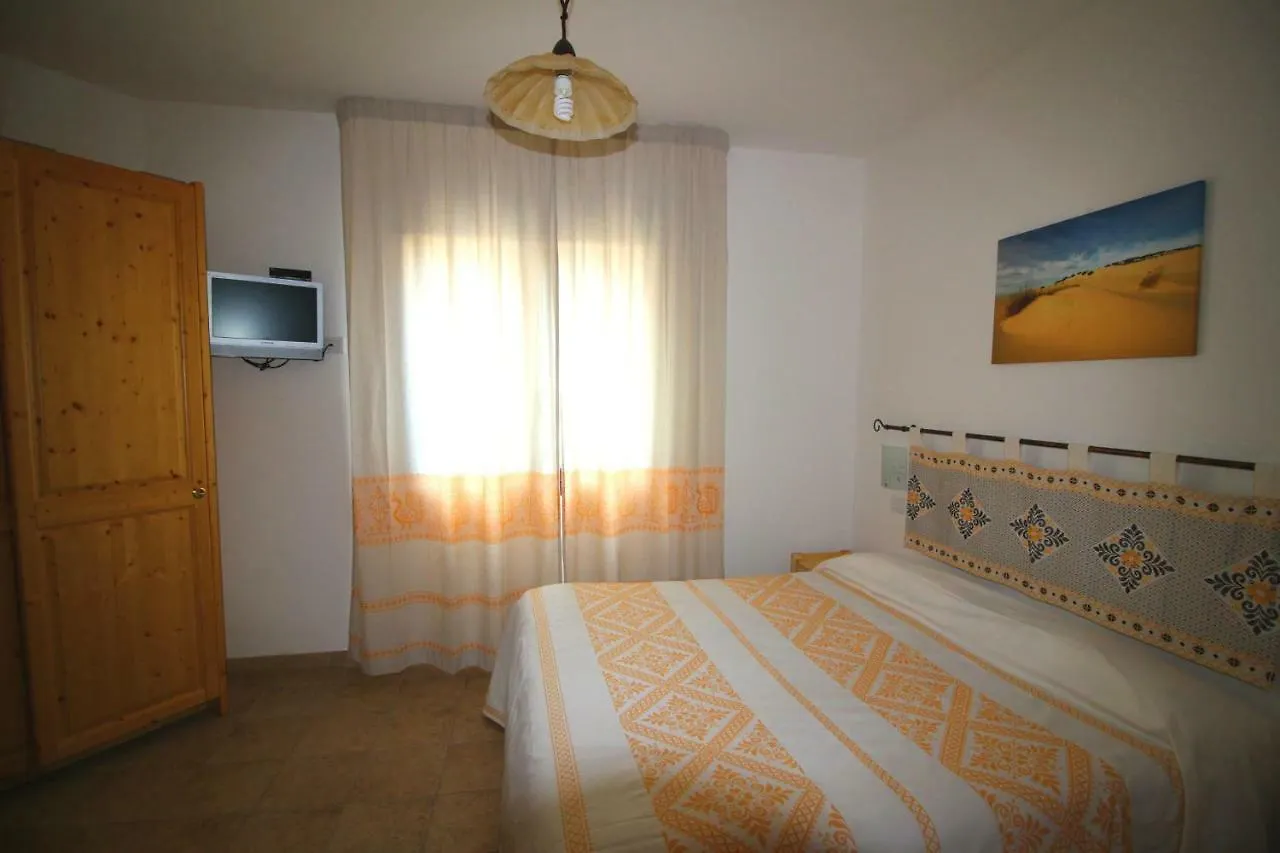 Naracauli Bed & Breakfast Magazzini   Magazzini (Sardinia)