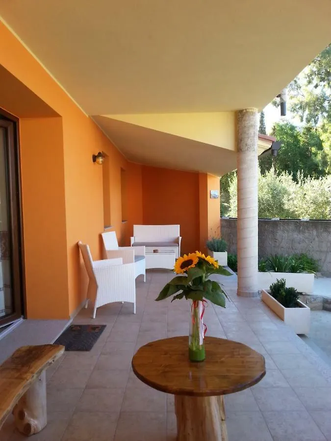 Naracauli Bed & Breakfast Magazzini